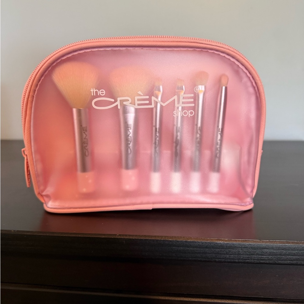 The Crème Shop Best Essentials Makeup Brush Complete Travel Set- NEW